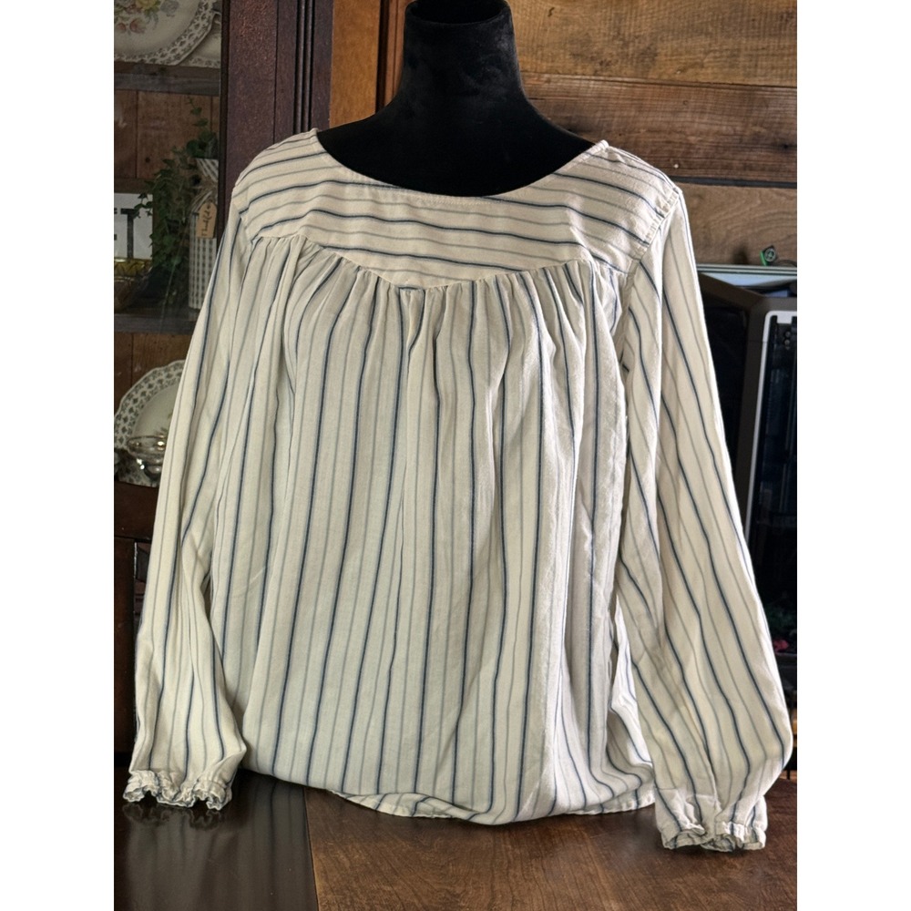 Lee Shape Illusions Blouse Large White Blue Striped Long Sleeve Scoop Neck